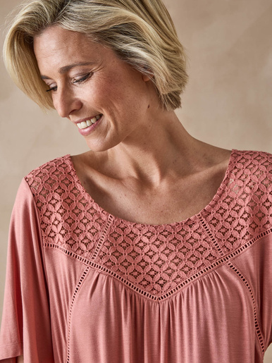 Chemise de nuit courte évasée fluide