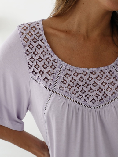 Chemise de nuit courte évasée fluide