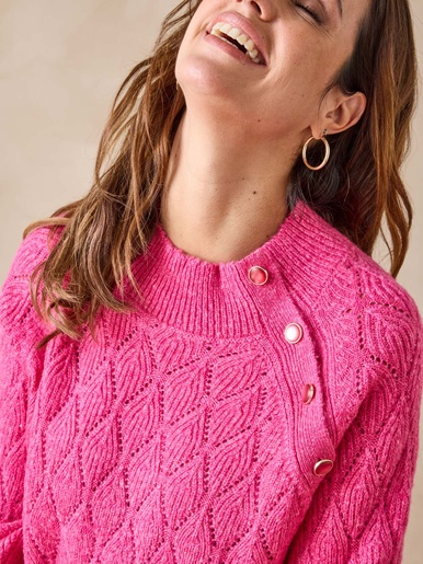 Pull maille fantaisie col montant