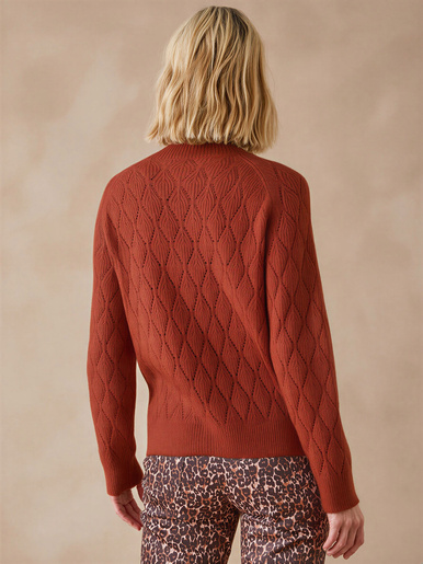Pull maille fantaisie col montant