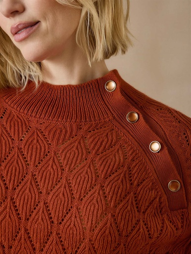 Pull maille fantaisie col montant