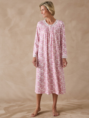 Chhemise de nuit longue détails macramé