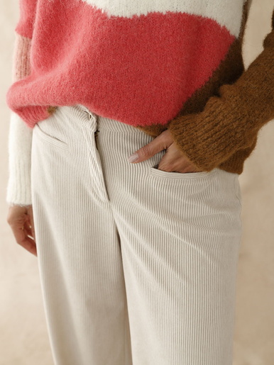 Pantalon évasé en velours côtelé