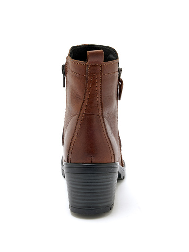 Boots dessus cuir velours très larges