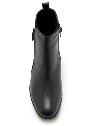 Boots dessus cuir velours très larges