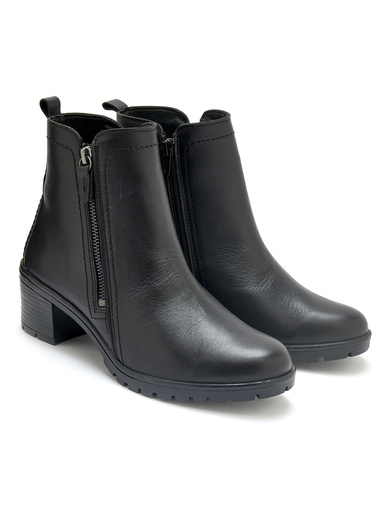 Boots dessus cuir velours très larges