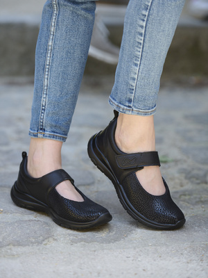 Babies à scratch spécial hallux valgus