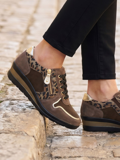 Derbies détails métallisés zip et lacets