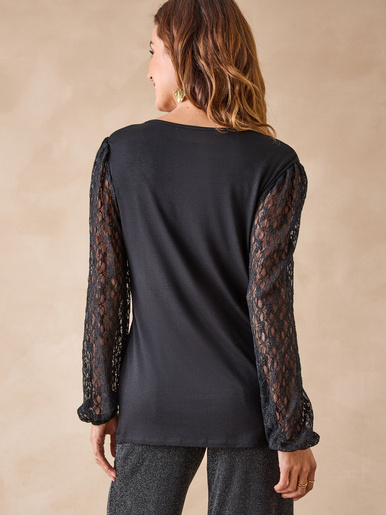Tee-shirt fantaisie avec dentelle
