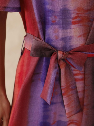 Robe housse manches courtes