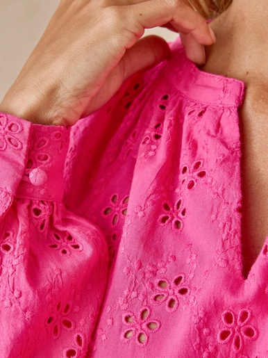 Blouse en broderie anglaise