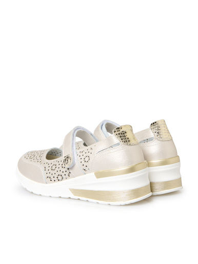 Babies à scratch en cuir