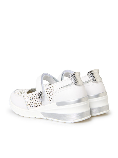 Babies à scratch en cuir