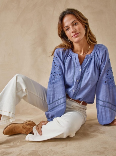 Blouse manches brodées