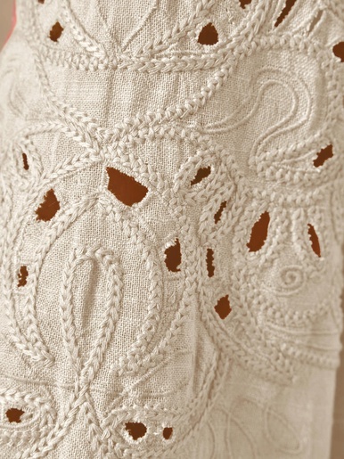 Blouse manches brodées
