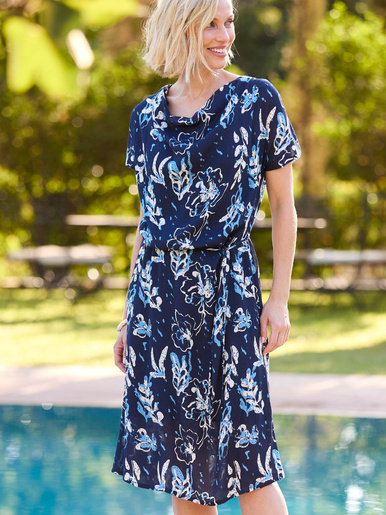 Robe à col bénitier