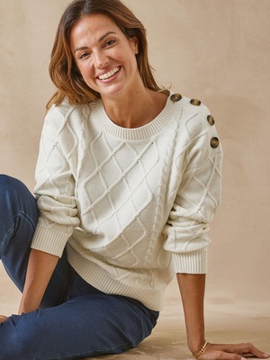 Pull torsadé col rond