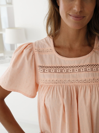 Chemise de nuit évasée en plumetis