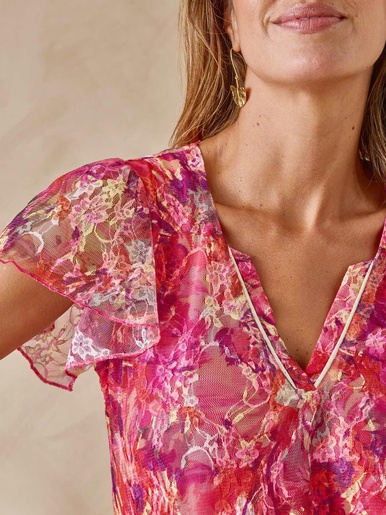 Tee-shirt en dentelle