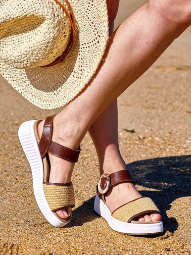 Sandales à scratch cuir et raphia