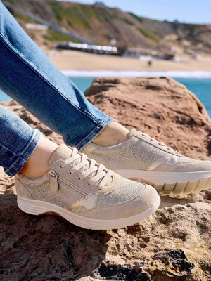 Baskets de marche zippées