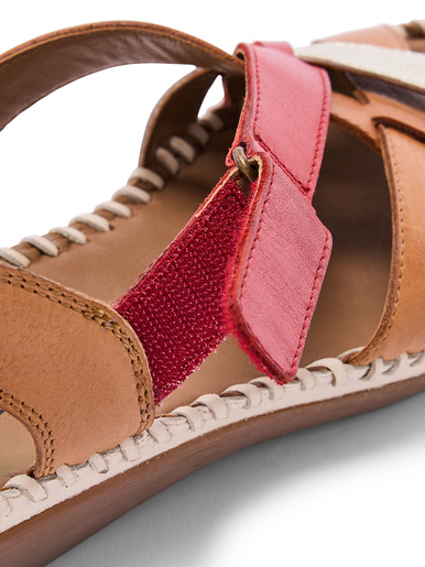 Sandales à scratch en cuir