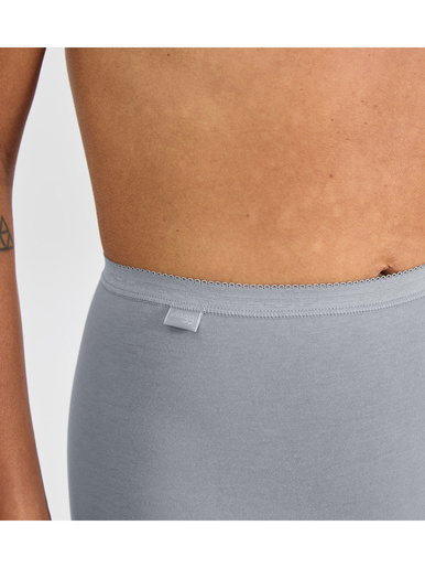 Lot de 3 culottes maxi + 1 gratuite