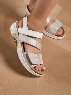 Sandales semelle amovible