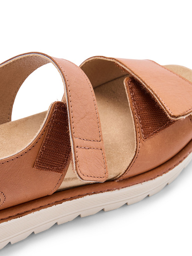 Sandales ouverture totale par scratchs