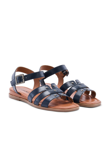 Sandales plates détails cloutés