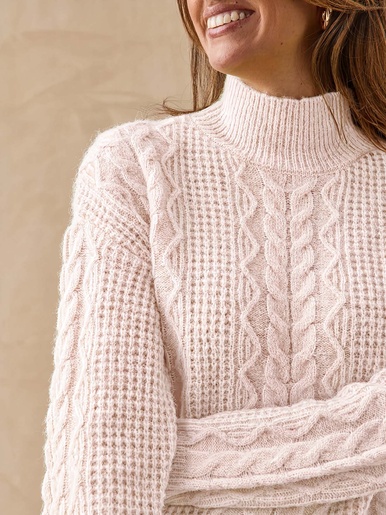 Pull col montant en maille fantaisie