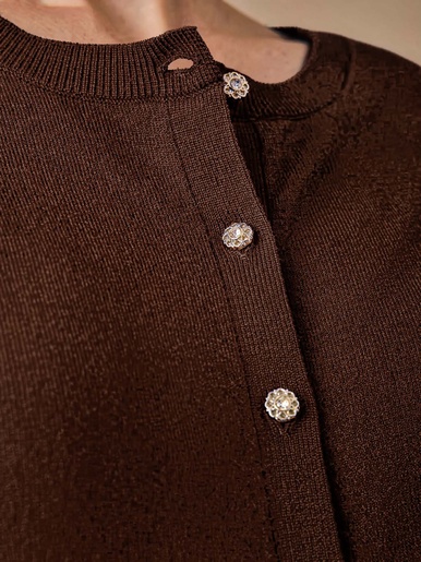 Cardigan raffiné boutons-bijoux