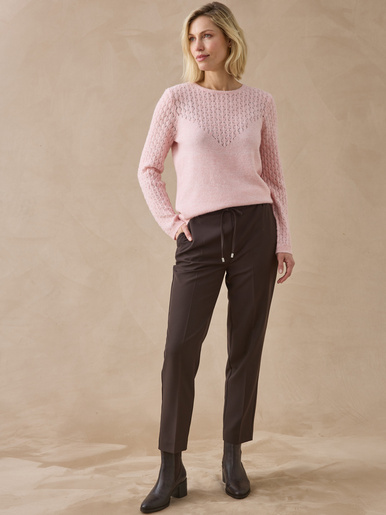 Pull avec jeu de points fantaisie