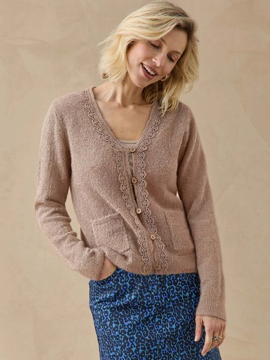 Gilet avec galon dentelle