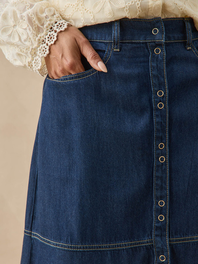 Jupe évasée effet denim