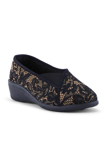 Chaussons sans-gêne en dentelle