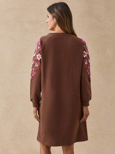 Robe ample col rond manches longues