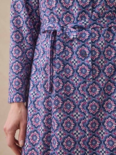 Robe classique en maille fluide