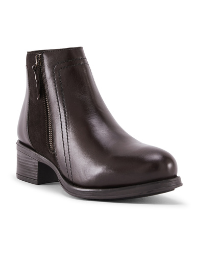 Boots double zip