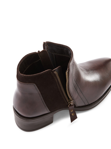 Boots double zip