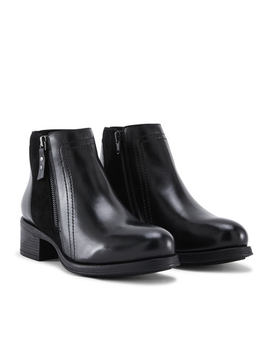 Boots double zip