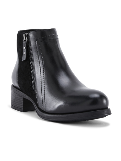 Boots double zip