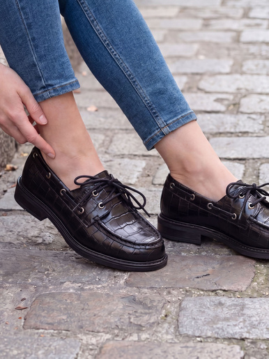Derbies à lacets bout rond