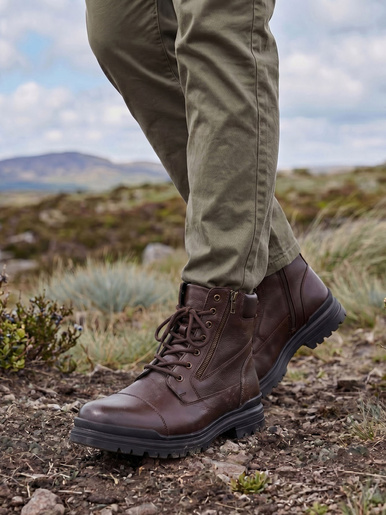 Bottines montantes lacets et zip