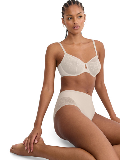 Soutien-gorge minimiseur Comfort Contour